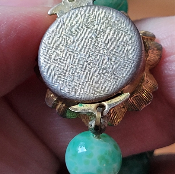 Peking Glass Necklace - Picture 5 of 8